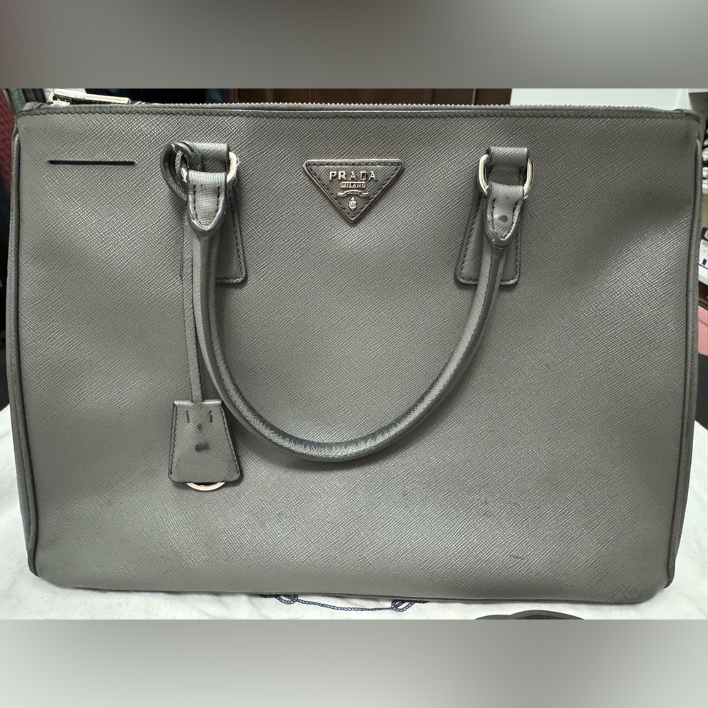 Prada Galleria Large Gray Saffiano Leather Bag - Authentic - Well Loved